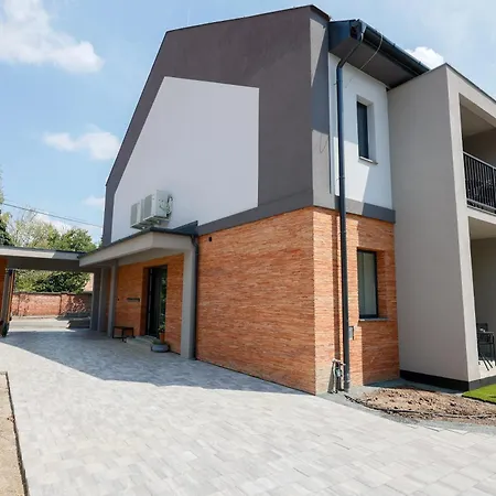 Appartement Gyulai Varpark