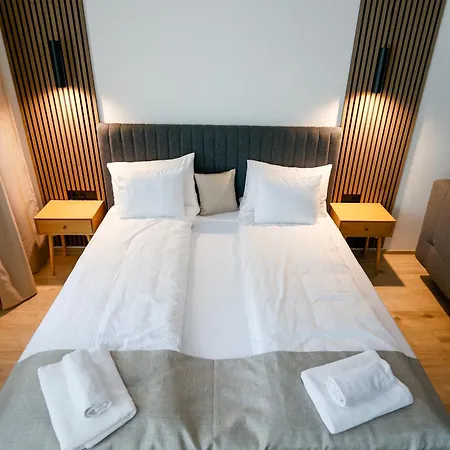 Gyulai Varpark Apartment