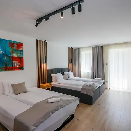 Gyulai Varpark Apartment *